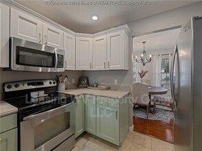 164 Prado Dr in Hurricane, WV - Building Photo - Building Photo