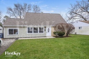 3976 Richard Ave in Grove City, OH - Building Photo