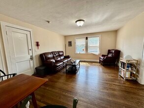 4907 Washington St in Boston, MA - Building Photo - Building Photo