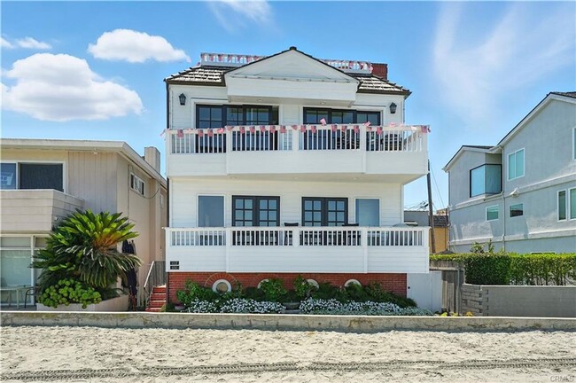 property at 6312 E Bayshore Walk