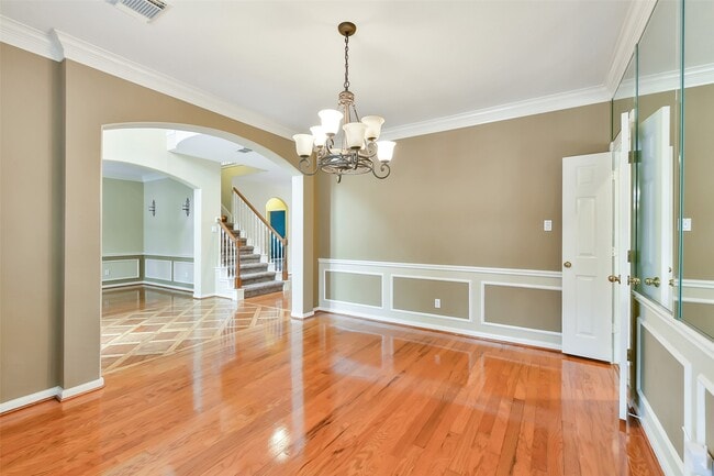 property at 5803 Song Ridge Ct