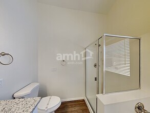 15142 W Eureka Trail in Surprise, AZ - Foto de edificio - Building Photo