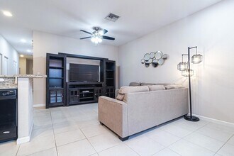 713 SW 2nd Terrace in Pompano Beach, FL - Building Photo - Building Photo