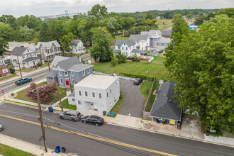 2 N Broadway in Pennsville, NJ - Building Photo - Building Photo