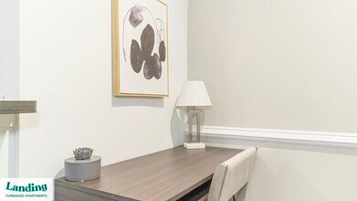 10263 Whispering Forest Dr, Unit 1312 in Jacksonville, FL - Foto de edificio - Building Photo