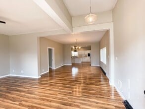1036 5th St in Bremerton, WA - Building Photo - Building Photo