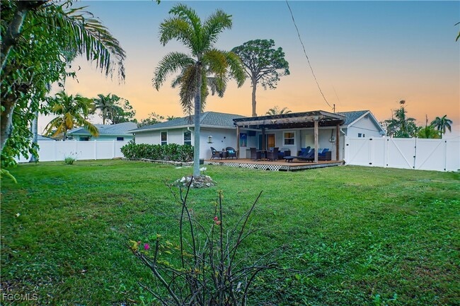 property at 7189 Vassar Dr