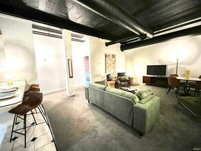 915 Main St in Evansville, IN - Building Photo - Building Photo