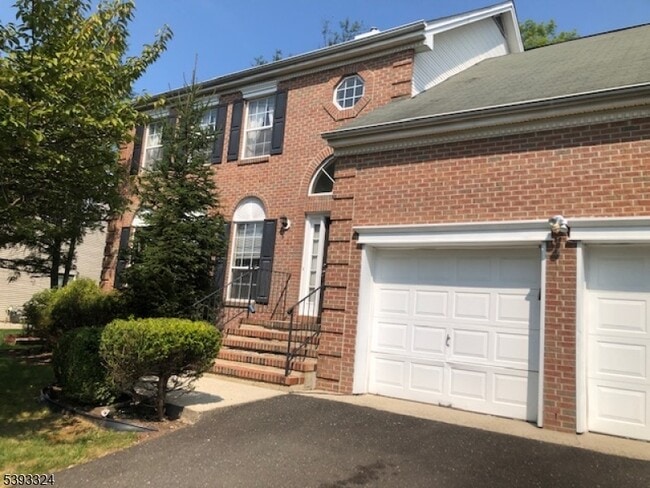 9 Winthrop Dr