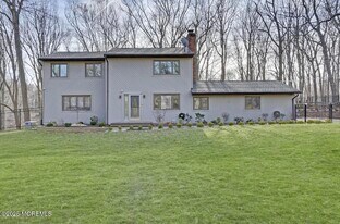 30 Boundary Rd in Marlboro, NJ - Building Photo