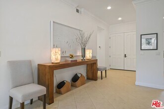 16000 W Sunset Blvd in Los Angeles, CA - Building Photo - Building Photo