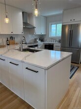 3041 Mitchell Rd in Westhampton Beach, NY - Building Photo - Building Photo