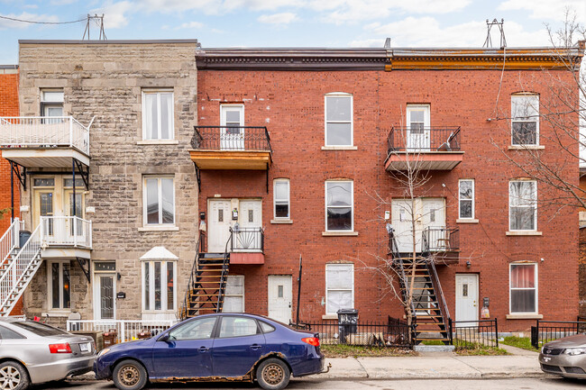 1415-1425 Bourbonnière Av in Montréal, QC - Building Photo - Building Photo