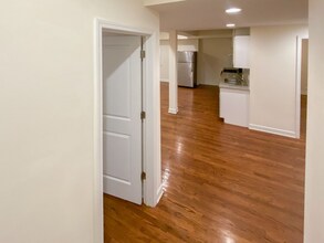 1827 W Leland Ave, Unit GDN in Chicago, IL - Building Photo - Building Photo