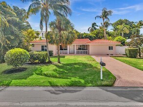 3204 Beacon St in Pompano Beach, FL - Building Photo - Building Photo