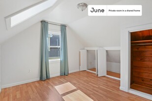 Room in Shared 6 bed/2 bath home, Unit E in Boston, MA - Building Photo