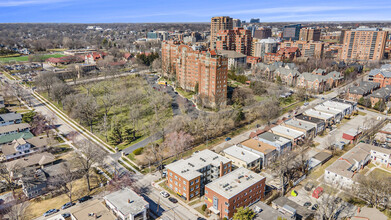 South Plaza Apartments in Kansas City, MO - Building Photo - Building Photo