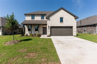 2212 Cedar Bluff Ln in Van Alstyne, TX - Building Photo