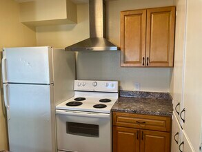 724 S 1st St, Unit 15 in La Porte, TX - Foto de edificio - Building Photo