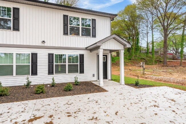 210 Old Bleachery Rd in Greenville, SC - Building Photo - Building Photo