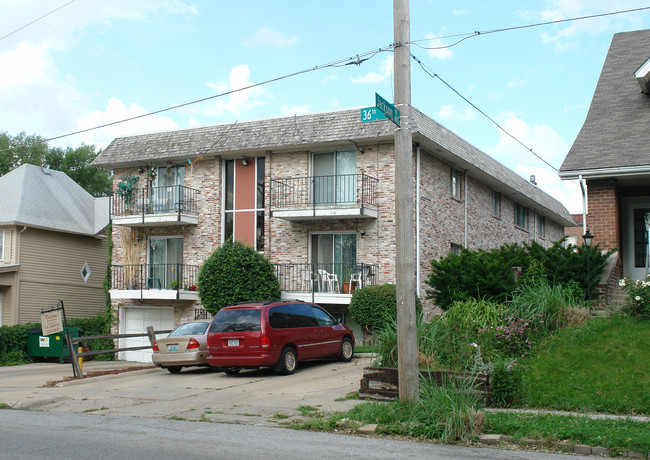 Kristine Apartments in Omaha, NE - Building Photo - Building Photo