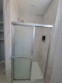 2512 Oakcliff St photo'