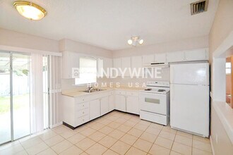 4117 E Okara Rd in Tampa, FL - Building Photo - Building Photo