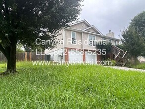 211 Brently Woods Dr in Chattanooga, TN - Building Photo - Building Photo