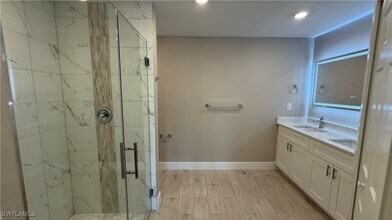 1424 NE 37th St in Cape Coral, FL - Building Photo - Building Photo