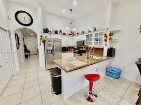 13778 SW 170th Ln in Miami, FL - Building Photo