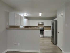 6535 Providence View Ln in Houston, TX - Building Photo - Building Photo