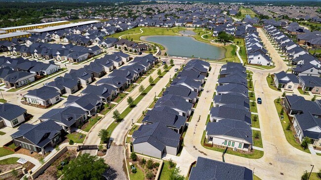 18102 Bluegrass Pk Ln in Cypress, TX - Building Photo - Building Photo