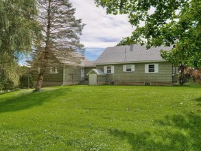 30 Fish St in Thomaston, ME - Building Photo - Building Photo
