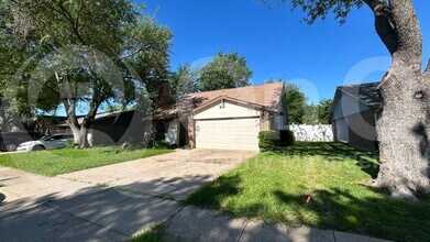 3113 Wayfarer Rd in Bedford, TX - Foto de edificio - Building Photo