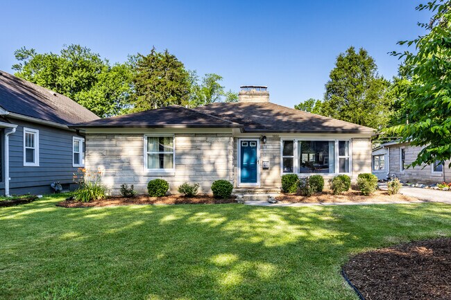 5860 Primrose Ave in Indianapolis, IN - Building Photo - Building Photo