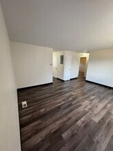 108-112-112 E Beech St in Yakima, WA - Building Photo - Building Photo