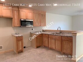 19033 Cabo Way in Thackerville, OK - Building Photo - Building Photo