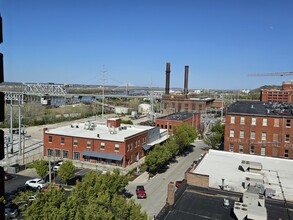 200 Main St, Unit #607 in Kansas City, MO - Building Photo - Building Photo