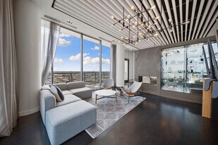 347 S Clark St, Unit SI ID1321203P in Chicago, IL - Building Photo