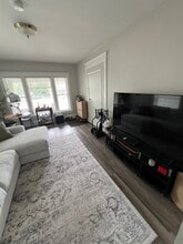 544 E New York St, Unit 1 in Aurora, IL - Building Photo - Building Photo