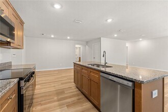 8080 David McCampbell Dr in Mobile, AL - Building Photo - Building Photo