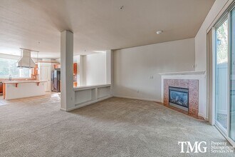 2226 NE 141st Way in Vancouver, WA - Foto de edificio - Building Photo