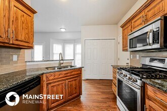 14620 Shamrock Way in Smithville, MO - Building Photo - Building Photo