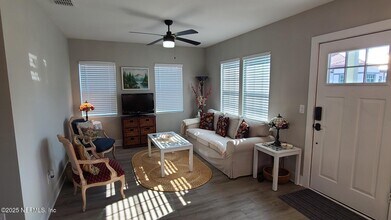 410 Center St in Green Cove Springs, FL - Building Photo - Building Photo