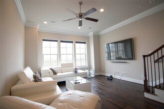 616 Delano St in Houston, TX - Building Photo - Building Photo