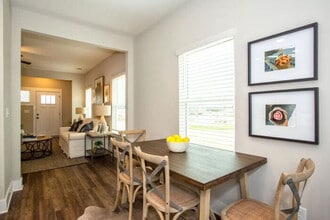 2012 Weaver Way in Leeds, AL - Building Photo - Building Photo