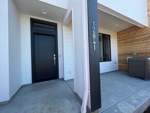 12041 SE 5th St in Vancouver, WA - Building Photo - Building Photo