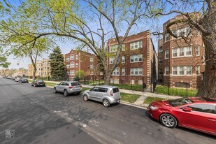 1117 N Lawler Ave in Chicago, IL - Building Photo