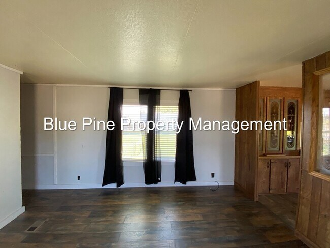 511 US-26 in Blackfoot, ID - Building Photo - Building Photo