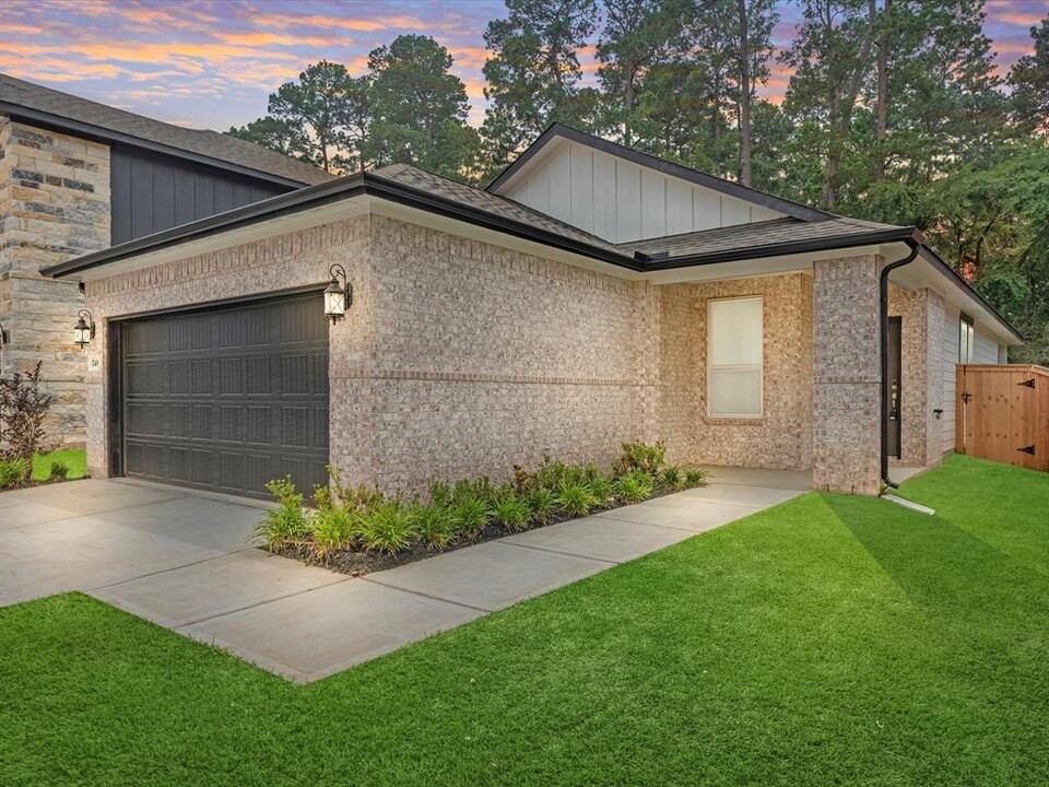 1749 Succotash Oak Ct in Conroe, TX - Building Photo